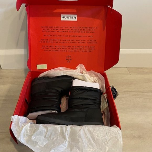 Hunter Women's Insulated Winter Boots - Picture 5 of 6